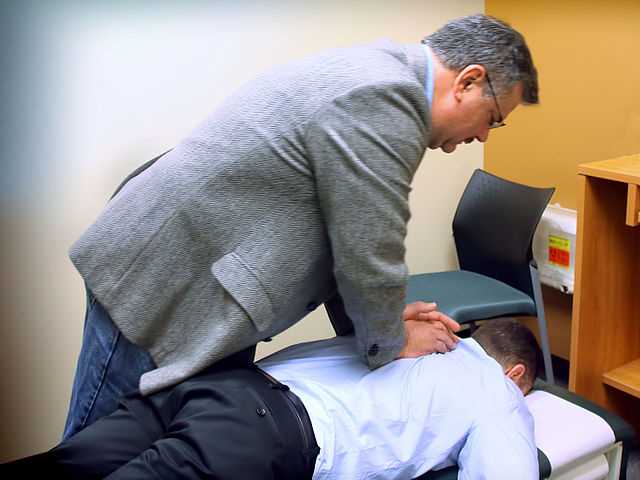 Back Pain Treatments Under A Chiropractor